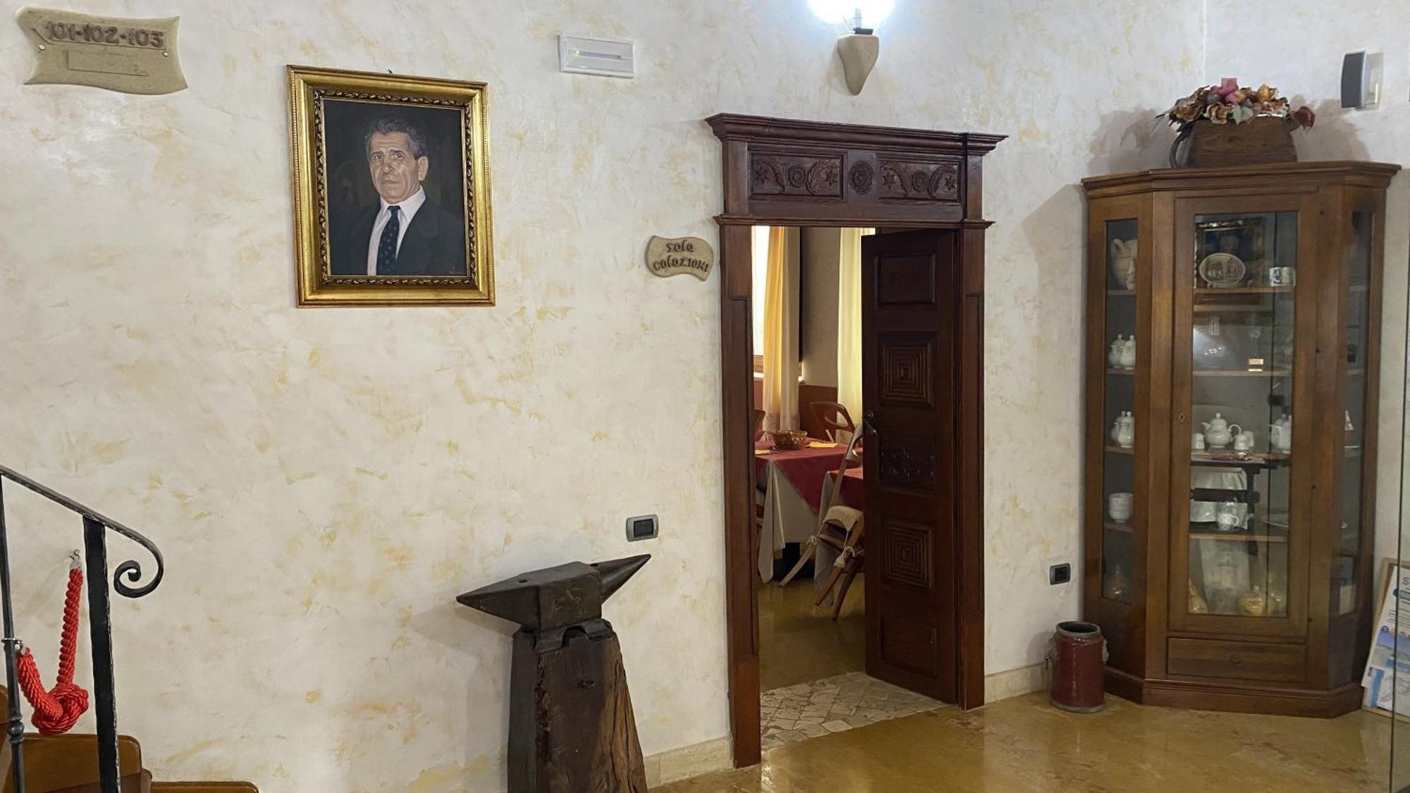 Hotel Villa Canu Cabras Bagian luar foto